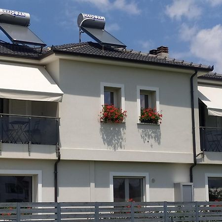 Marena B&B Pogradec Esterno foto